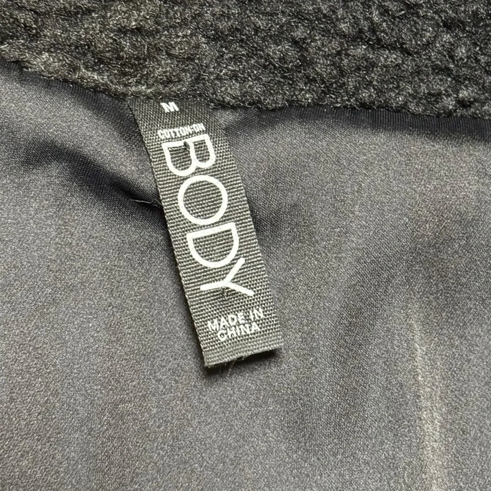 Cotton-On Body Women's Black Sherpa Fleece Zip-Up Jacket Size M Casual - Picture 5 of 9